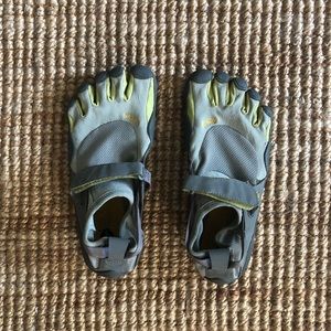 Women’s Vibran Fivefinger Barefoot Toe Shoes